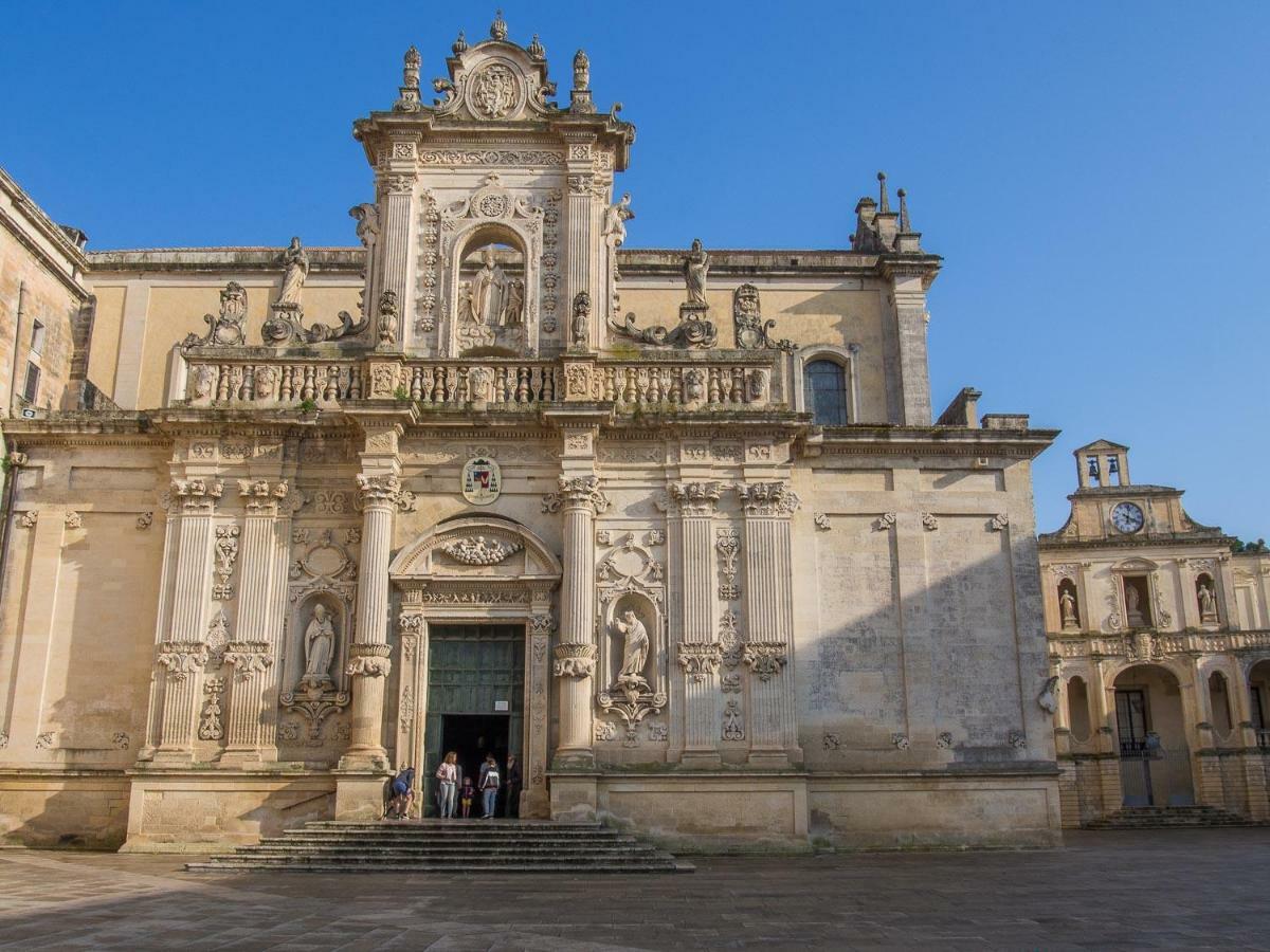 Ostuni Centro Villa Bagian luar foto